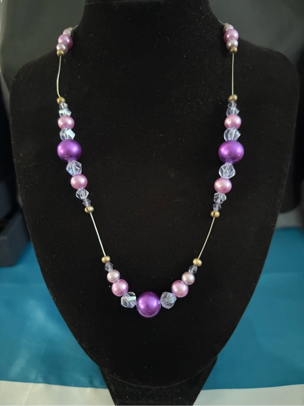 Elegant Purple Pearl & Crystal Bead Necklace